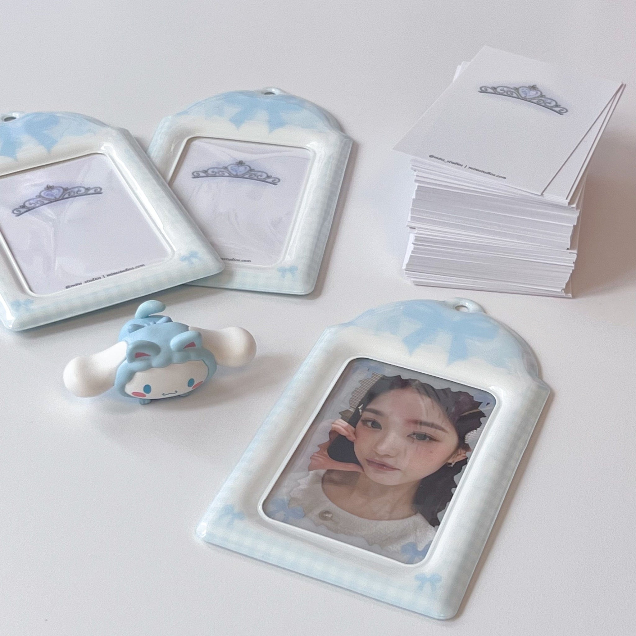 Ice Queen Card Holder