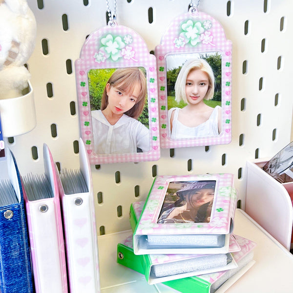 Spring Clover Photo Holder Book